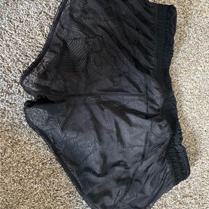 lululemon athletica Black Geometric Women's Shorts
